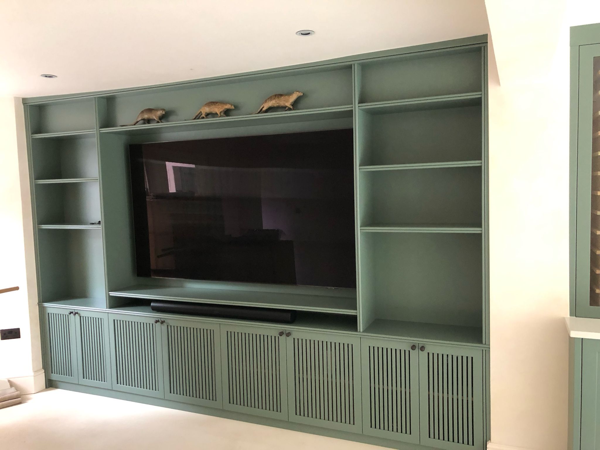 Bespoke Media Unit